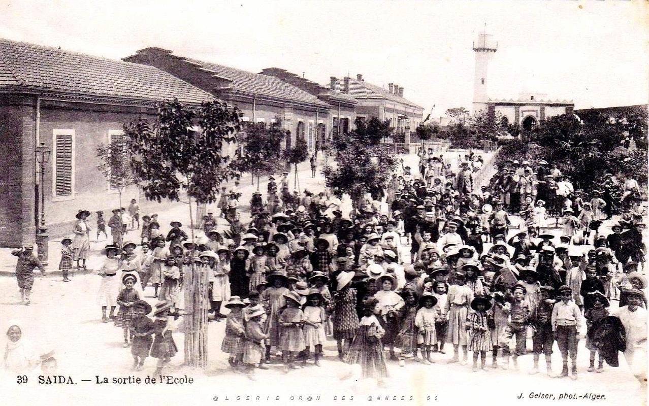 671- Saida - Sortie des ecoles.jpg